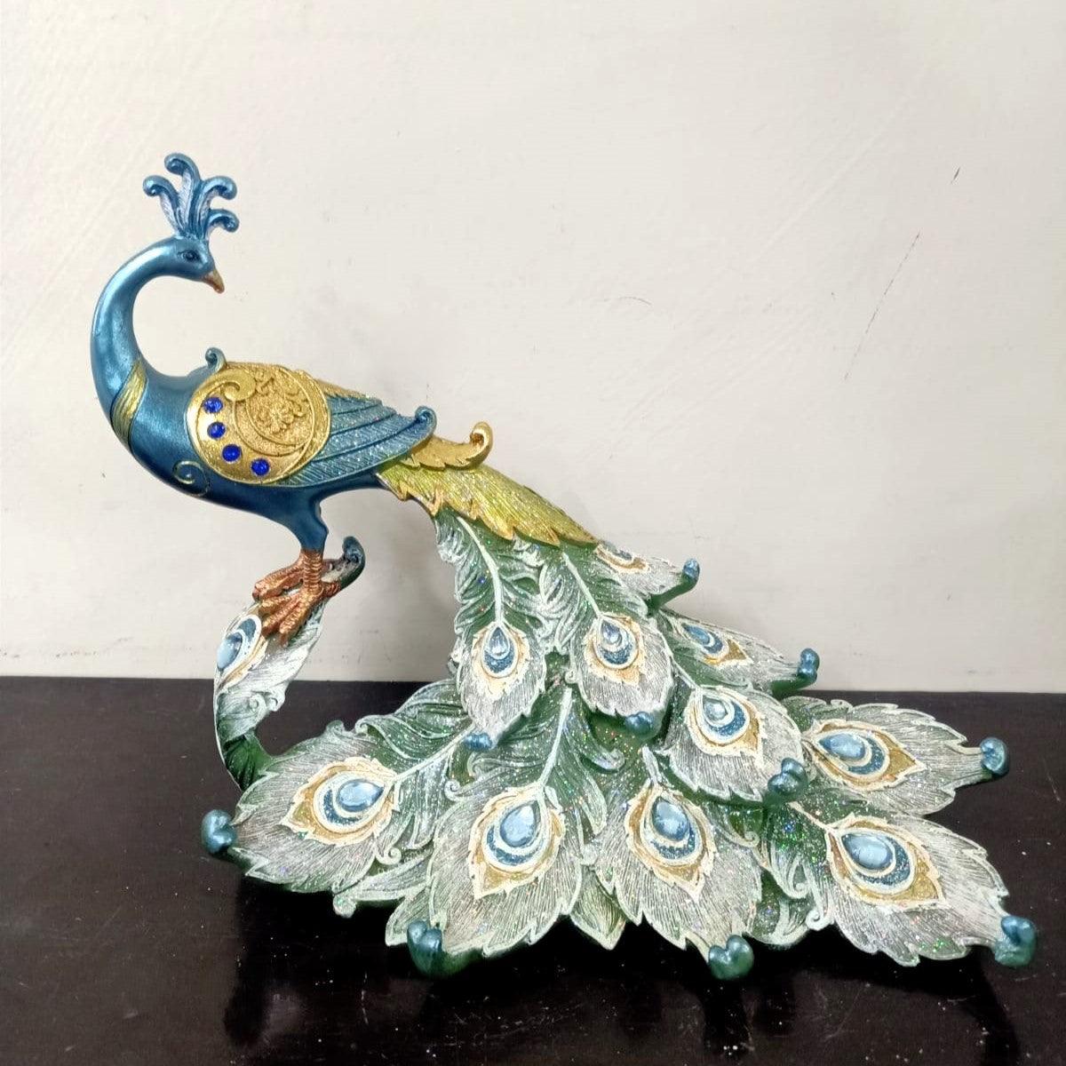 MESMERIZING PEACOCK DECOR STYLE 2